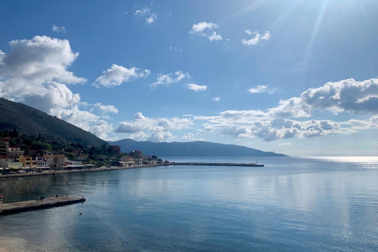 Sunrise Bay Apts Agia Efimia Bagian luar foto