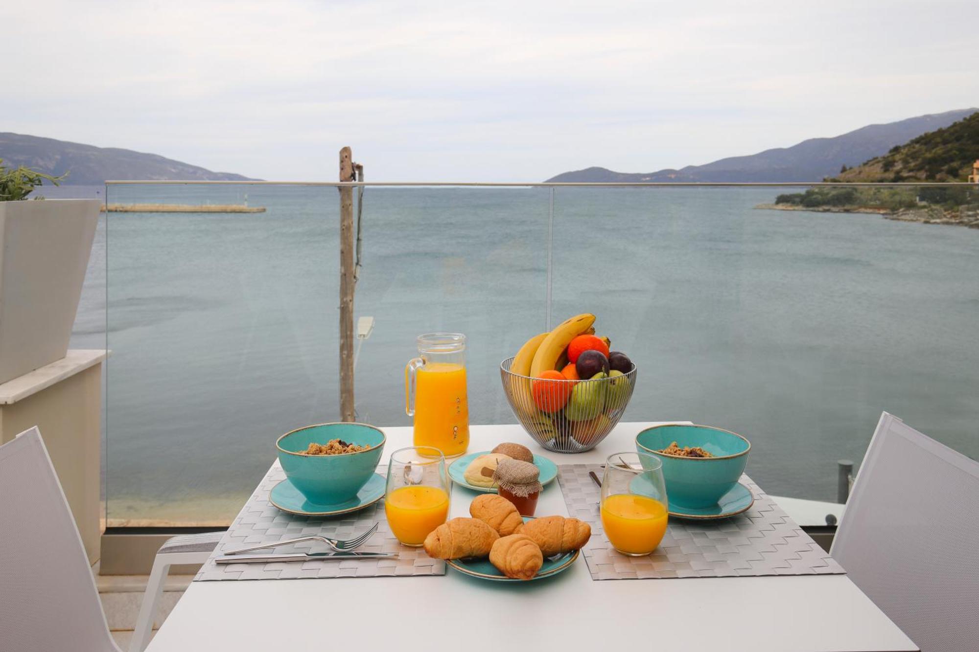 Sunrise Bay Apts Agia Efimia Ruang foto